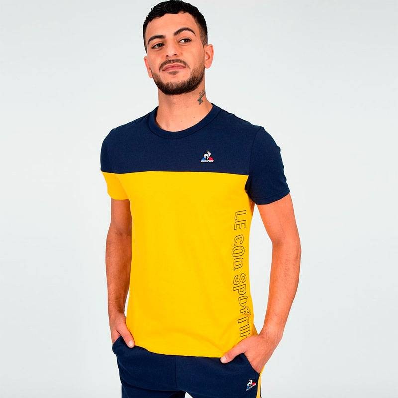 Le Coq Sportif Camiseta Saison Amarillo Azul Marino para Hombre |  Totalsport.es Deporte Lifestyle TALLA TEXTIL M Color Amarillo Genero HOMBRE
